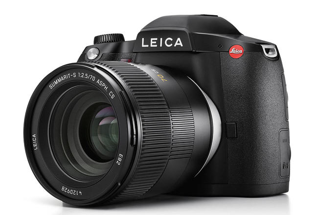 Leica launches 64MP S3 Medium format camera